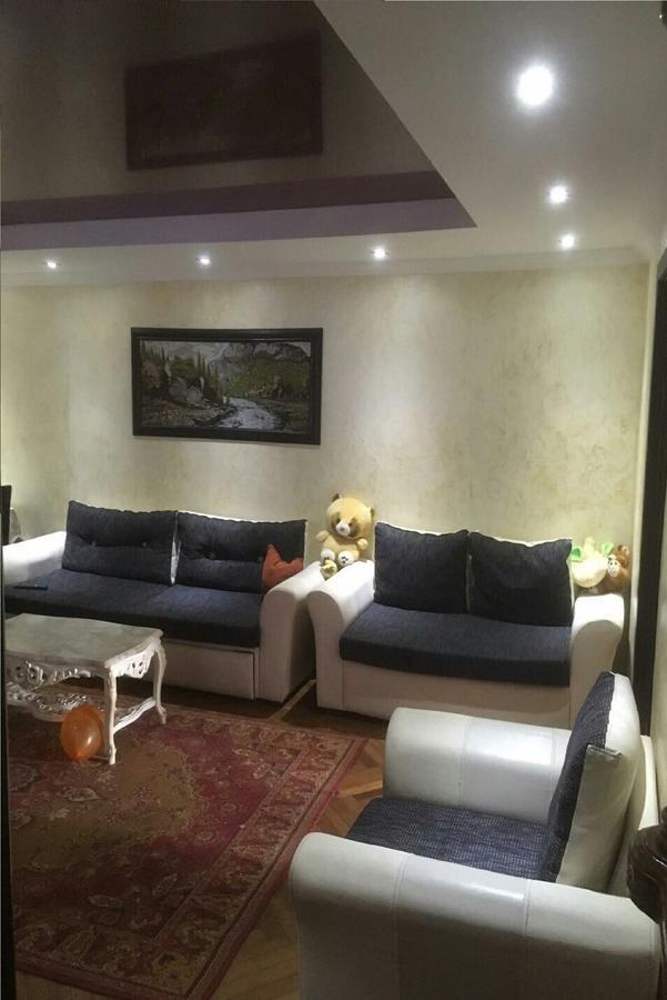 Apartament 98 Gorgiladze Street *
