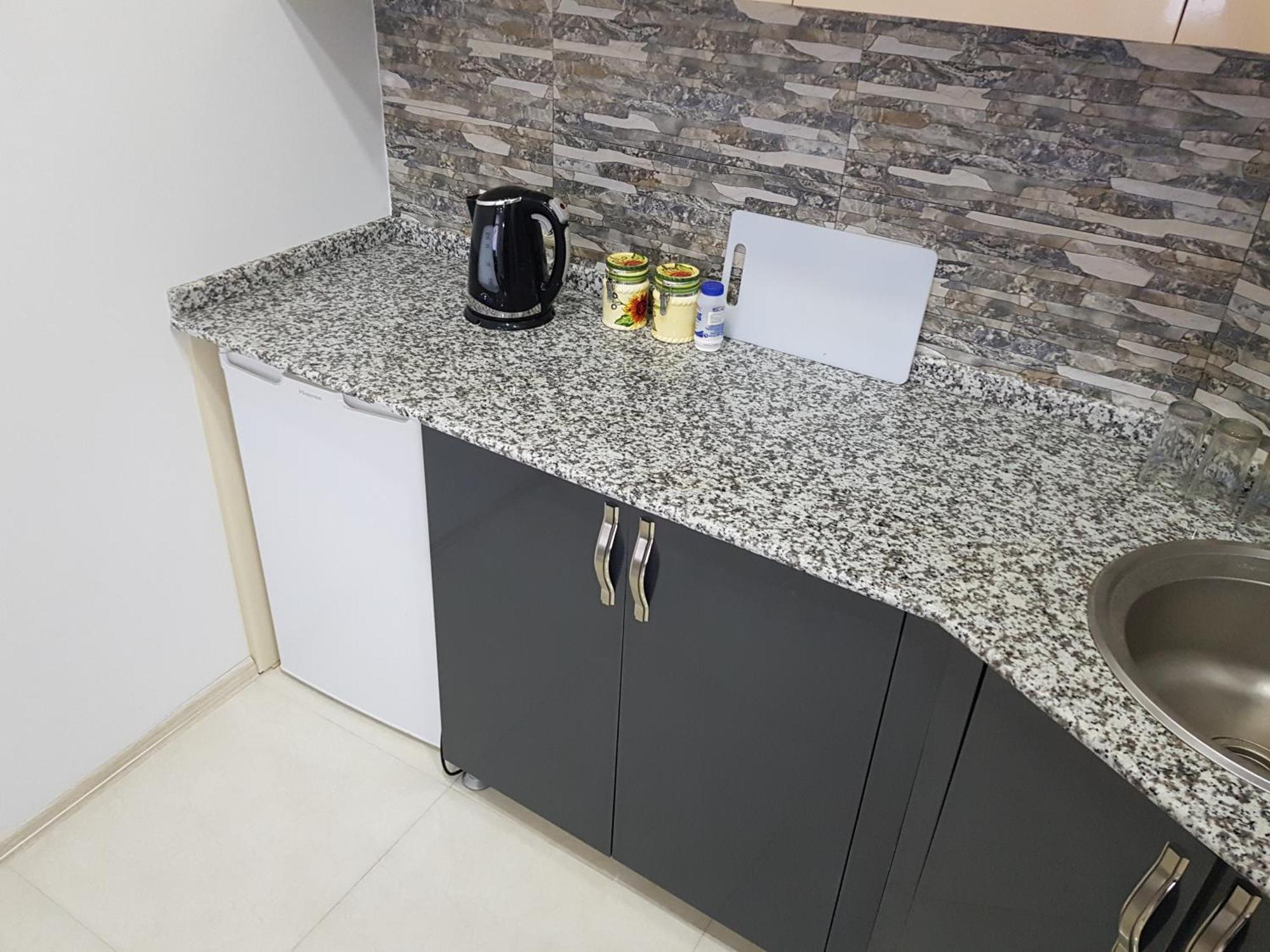 98 Gorgiladze Street Apartment *
